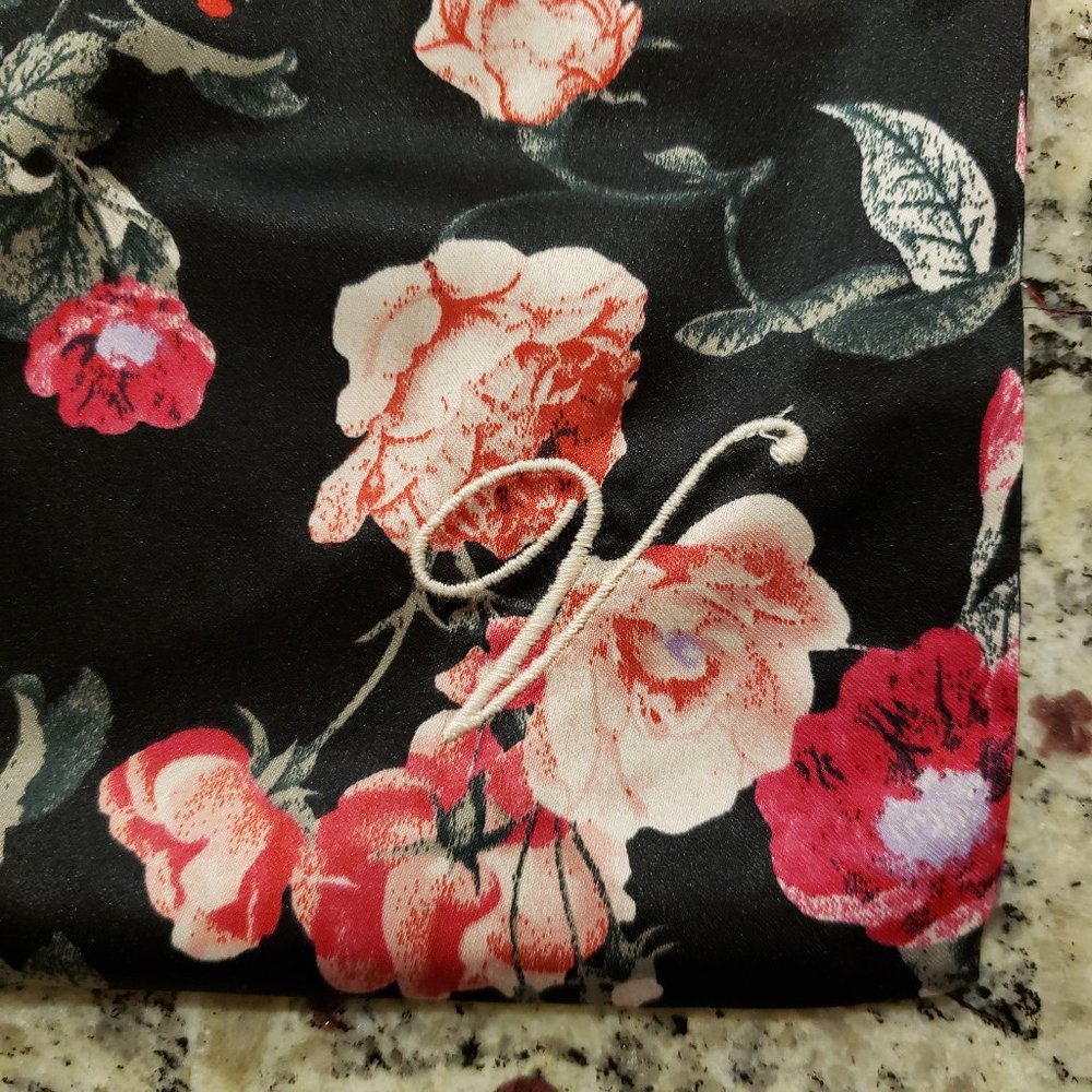 NEW Victoria's Secret Silk Slippers w/Faux Fur - Picture 2 of 4